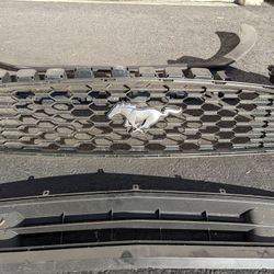 2015 Mustang Grill And Air Box