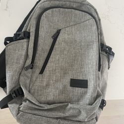 Mancro Laptop Backpack for Travel, 15.6 in Anti-Theft Business Backpack for Men Women with USB Charging Port & Lock,