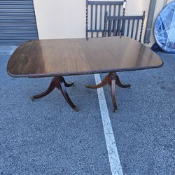 David Cabinet Dining Table