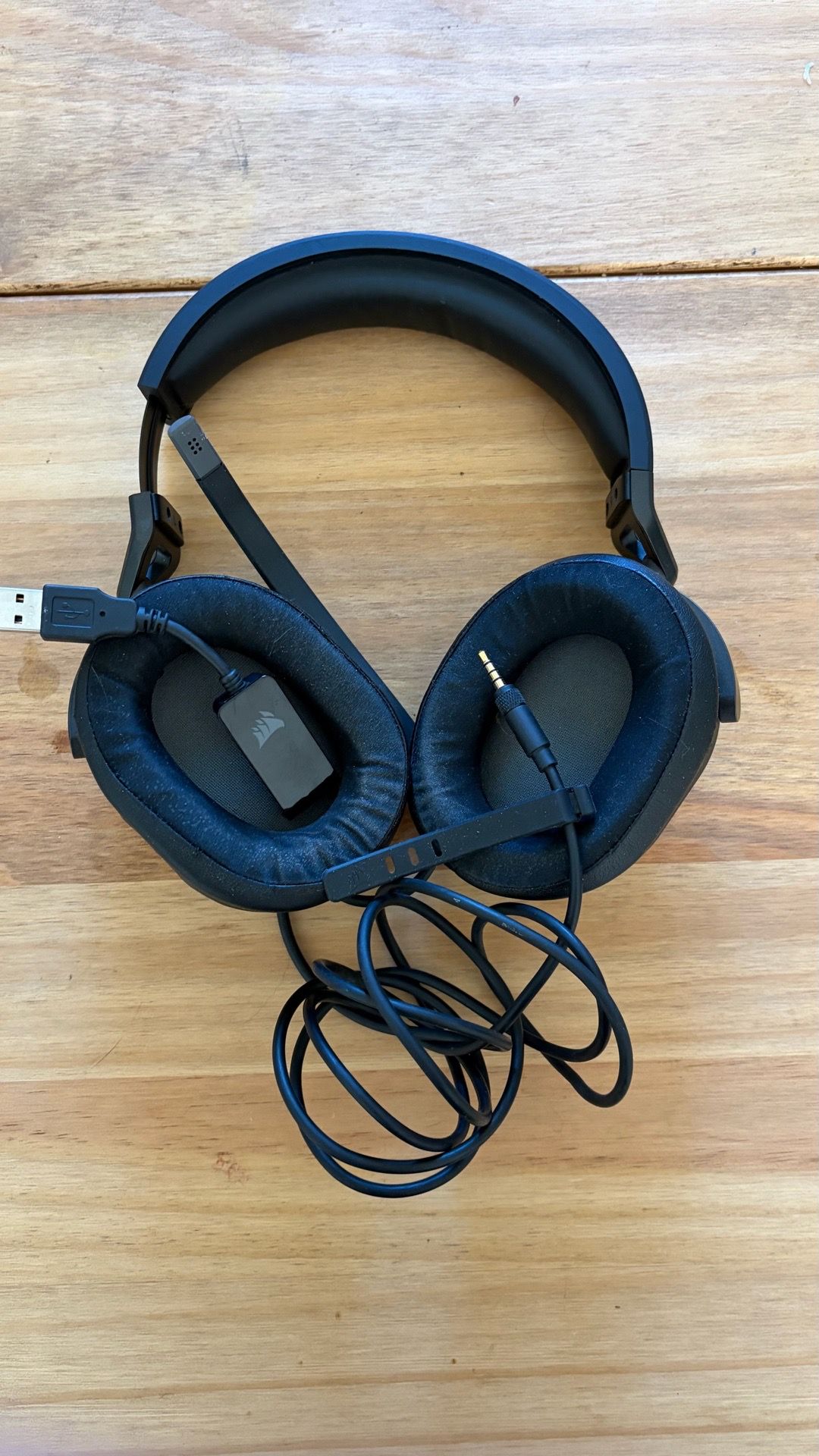 Corsair HS30 wired headset