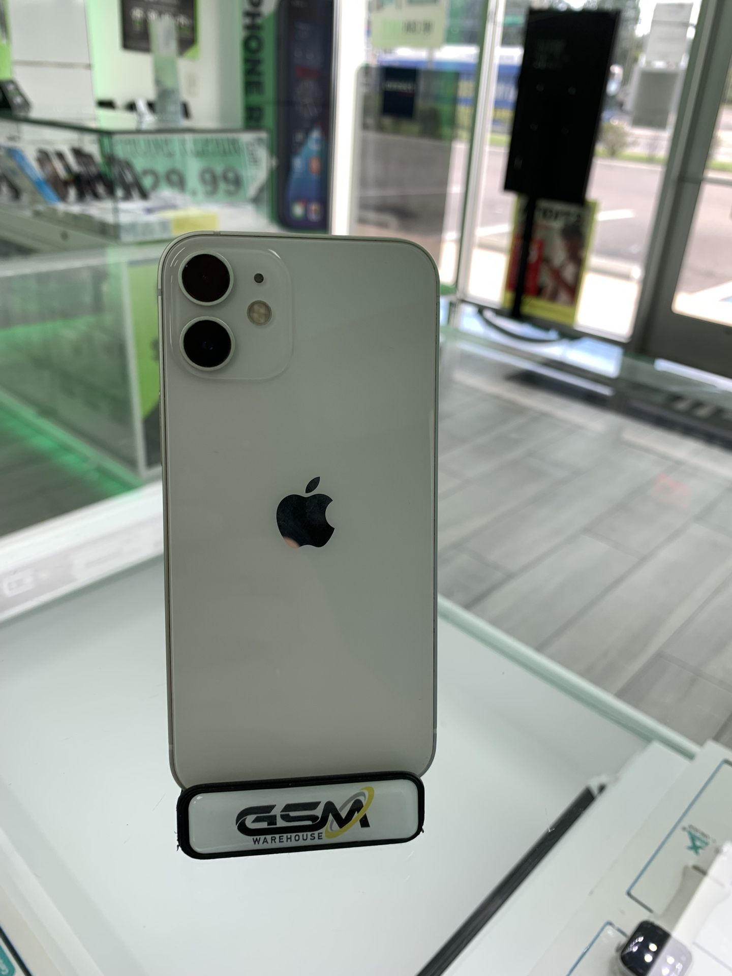 iPhone 12 Unlock