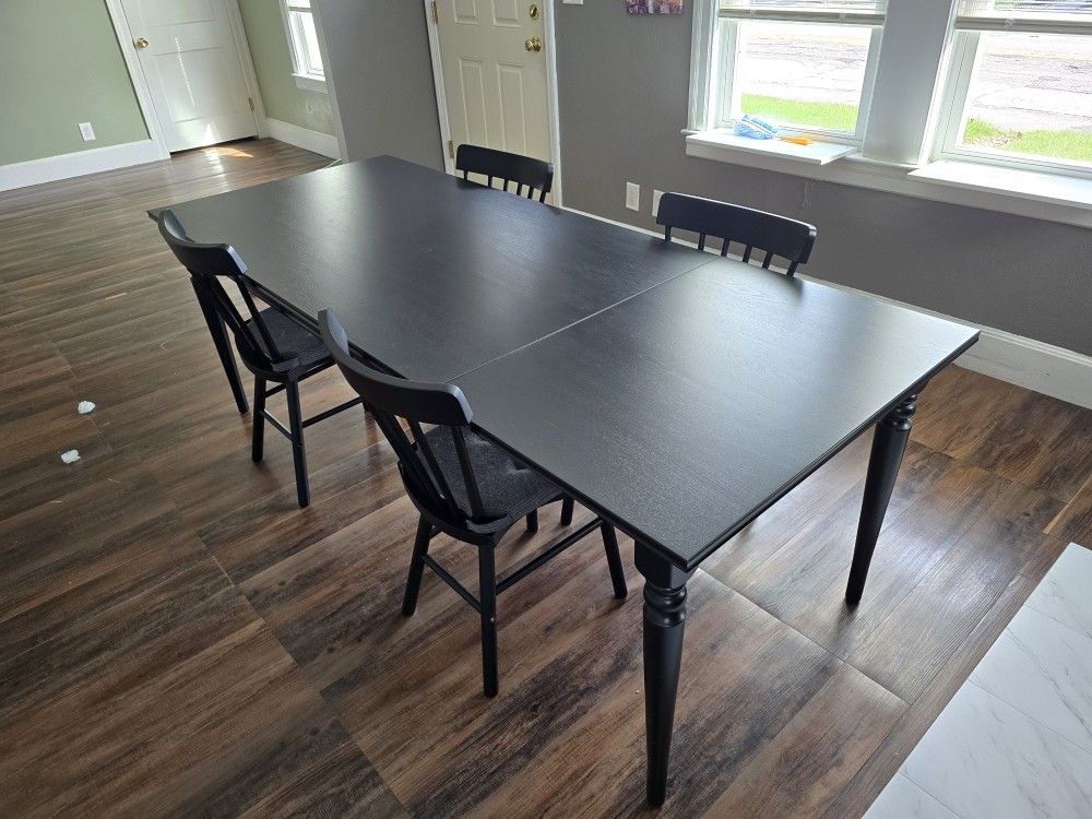 IKEA Wood Dining Room Table And Chairs