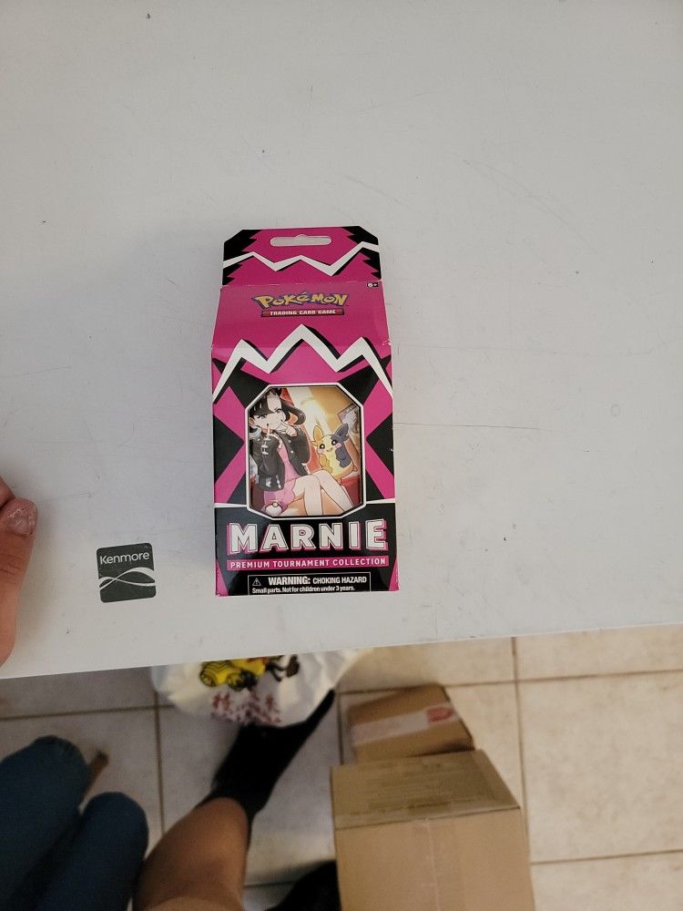 Marnie pokemon Box