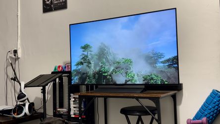 Class C3 LG Series OLED evo 4K UHD Smart webOS TV (2023)