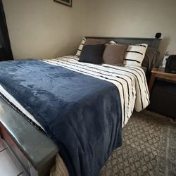 Full Size Bed