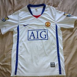 MANCHESTER UNITED soccer jersey