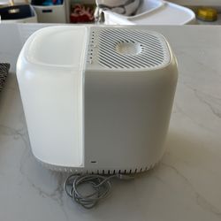 Canopy humidifier