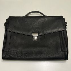 Kenneth Cole Black Leather Briefcase 