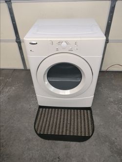Nice Whirlpool, Super Capacity Electric Dryer