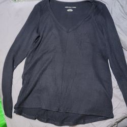 American Eagle Long Sleeve