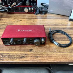 Focusrite Scarlett 2i2 (3rd Gen) USB Audio Interface