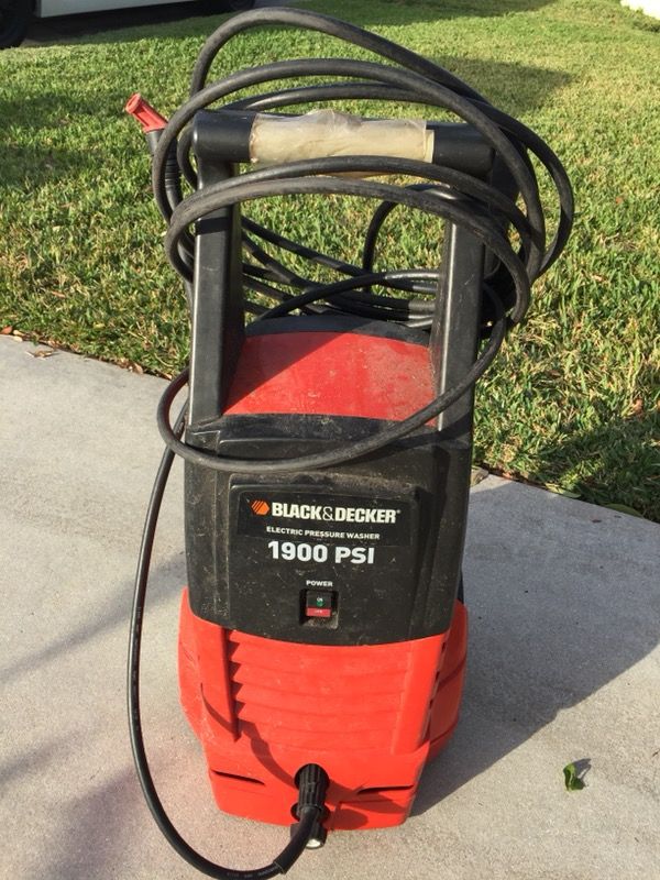 Black & Decker 1900 PSI Electric Pressure Washer