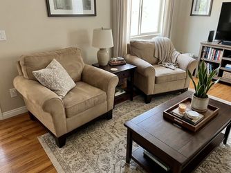Lazy Boy Chairs