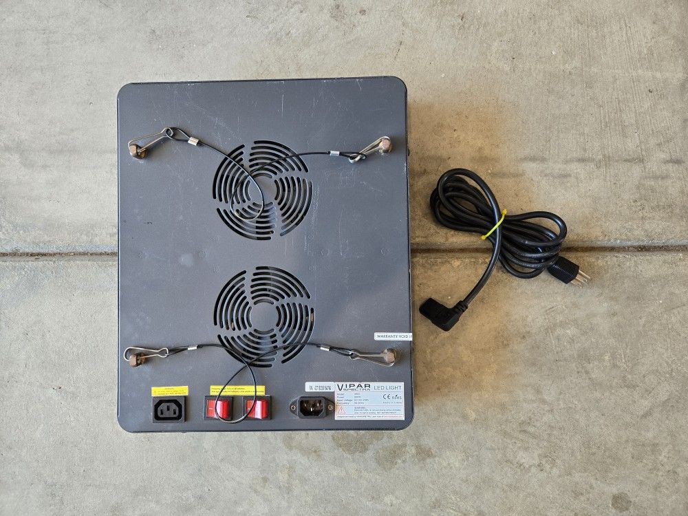 Viparspectra Grow LED Light V600 600watts