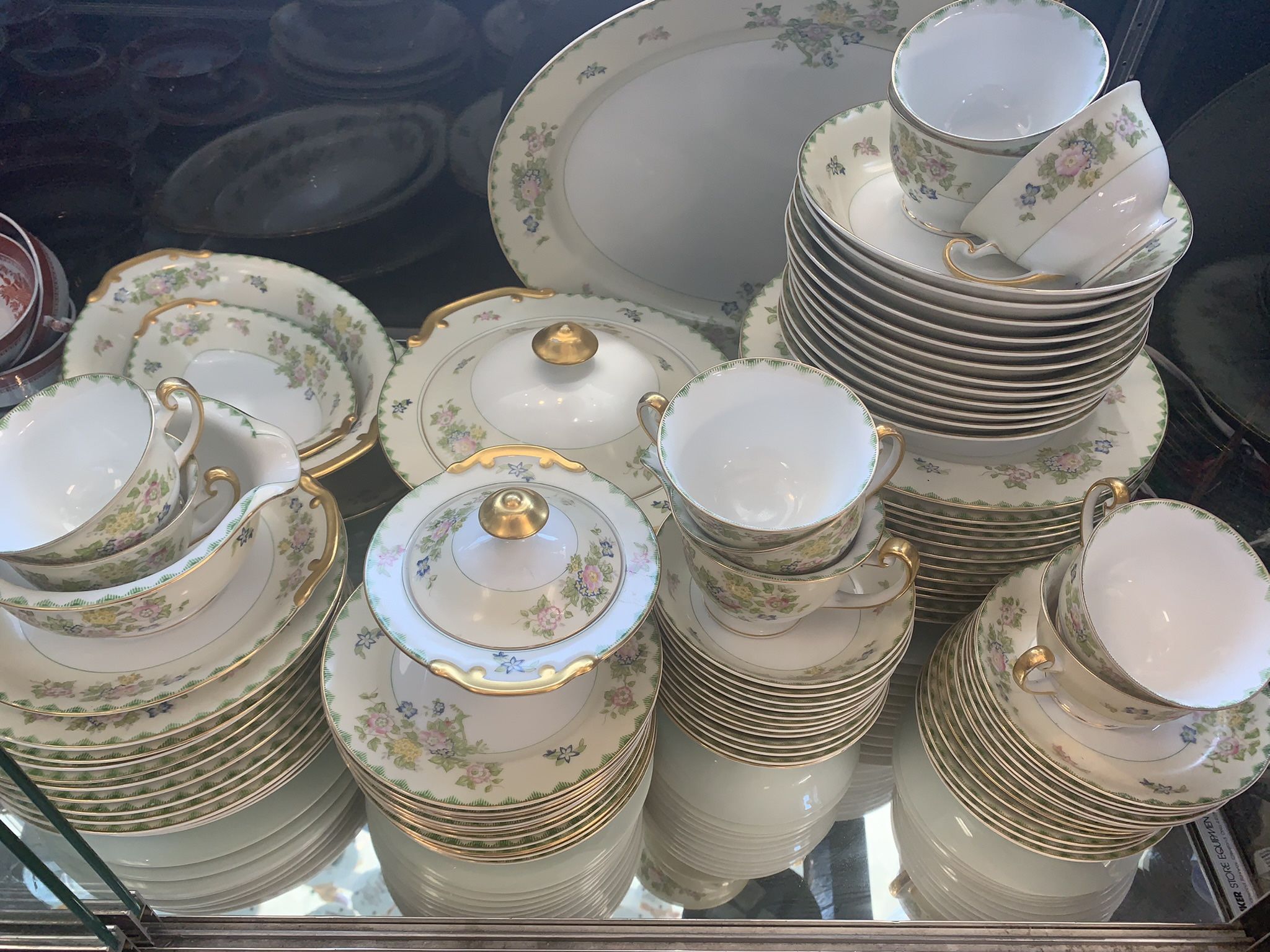 100 Pieces Of Vintage China Dishes