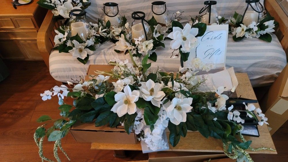 Magnolias Wedding Decor