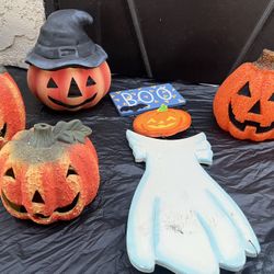 Halloween Decor: Cute Ceramic Pumpkins And Other Outside Decorations
