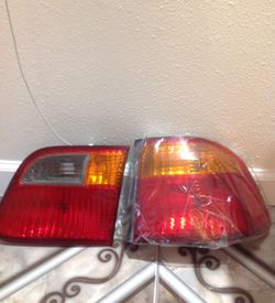 98-2000 Honda Civic tail light