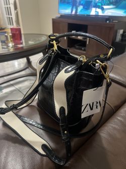 Zara- Bag- Size Medium