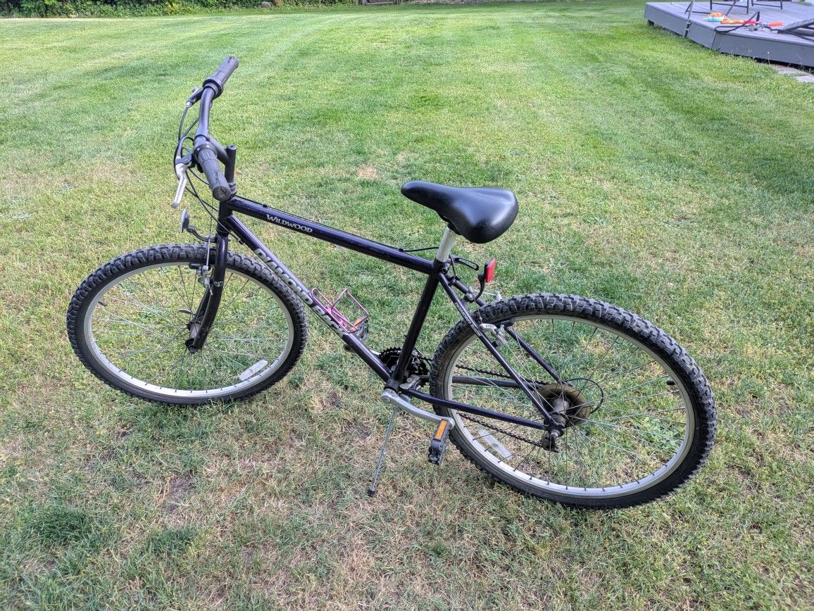 Diamondback Mountain Bike / Bicycle
