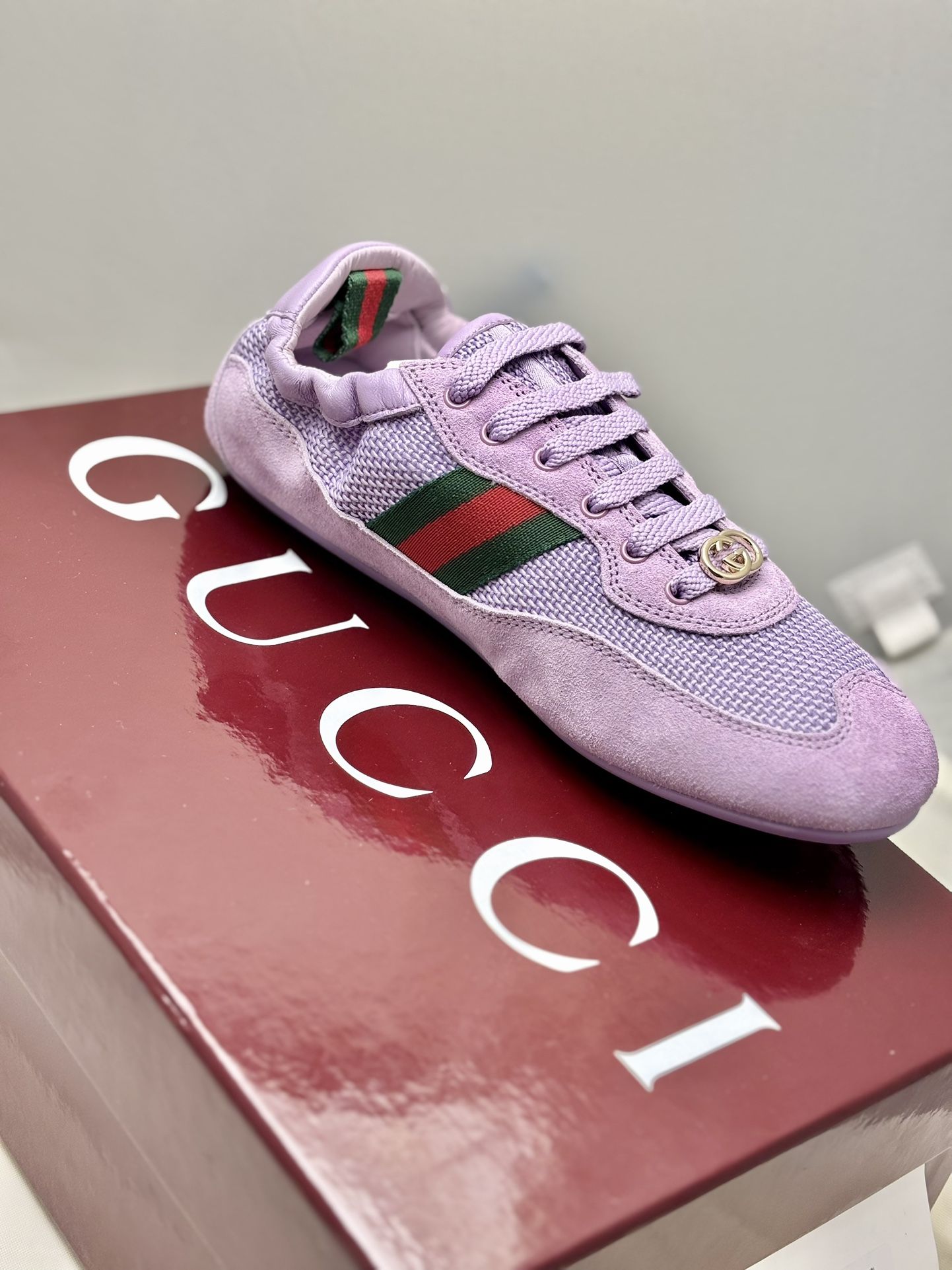 GUCCI Women's Shift sneaker Size US6.5