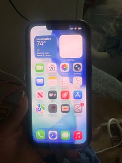 iPhone 13 is like new is for the company total wireless is pay off