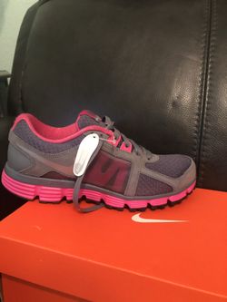 Nike women’s size 9