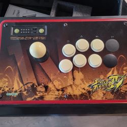 Madcatz Street Fighter 4 Tournament Edition Fightstick For PS3