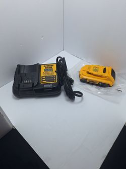 Dewalt 12v & 20V Charger with 20v 2Ah Battery