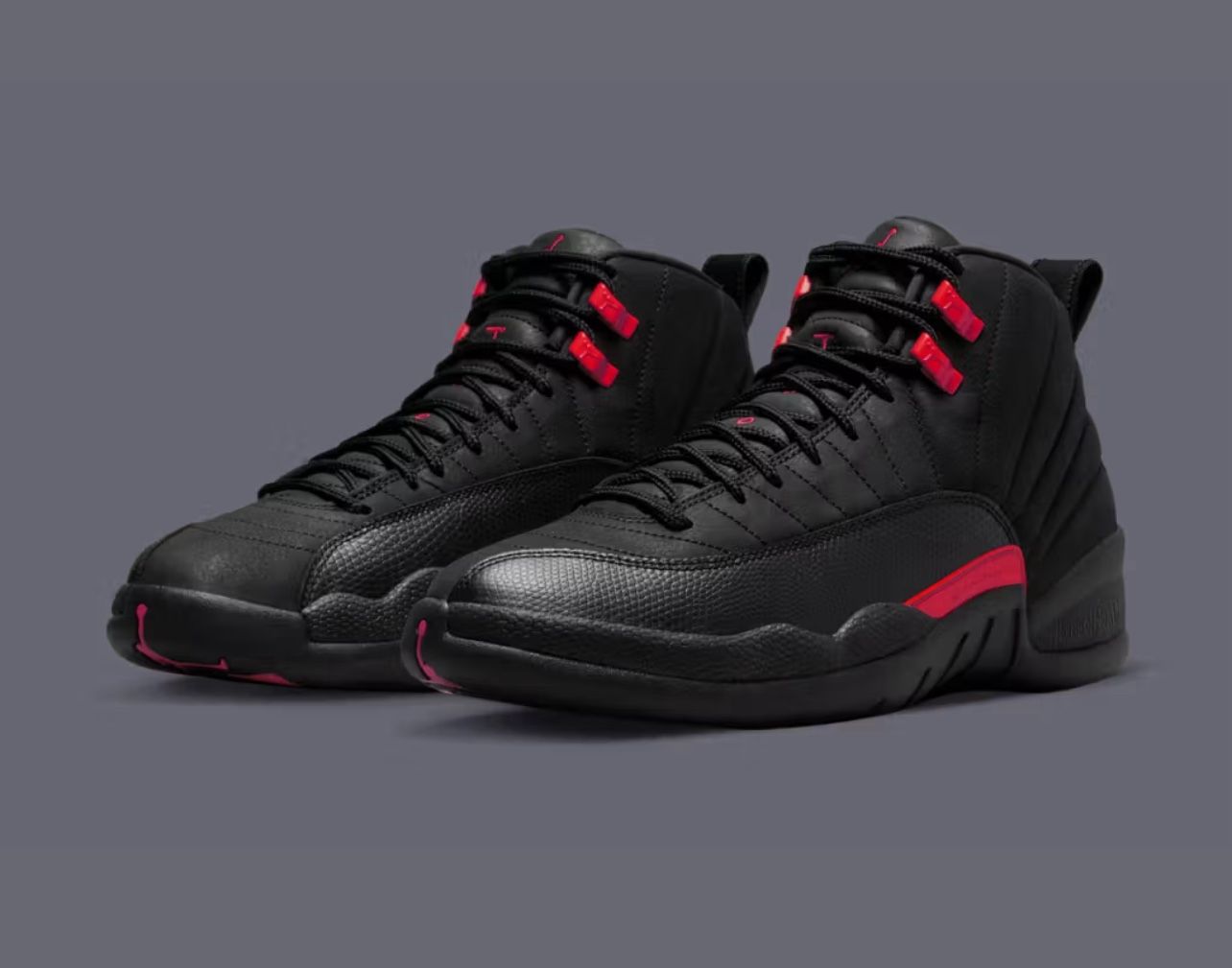 Jordan 12 Bloodline