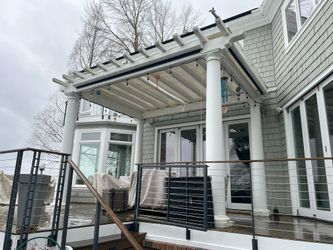 PERGOLA
