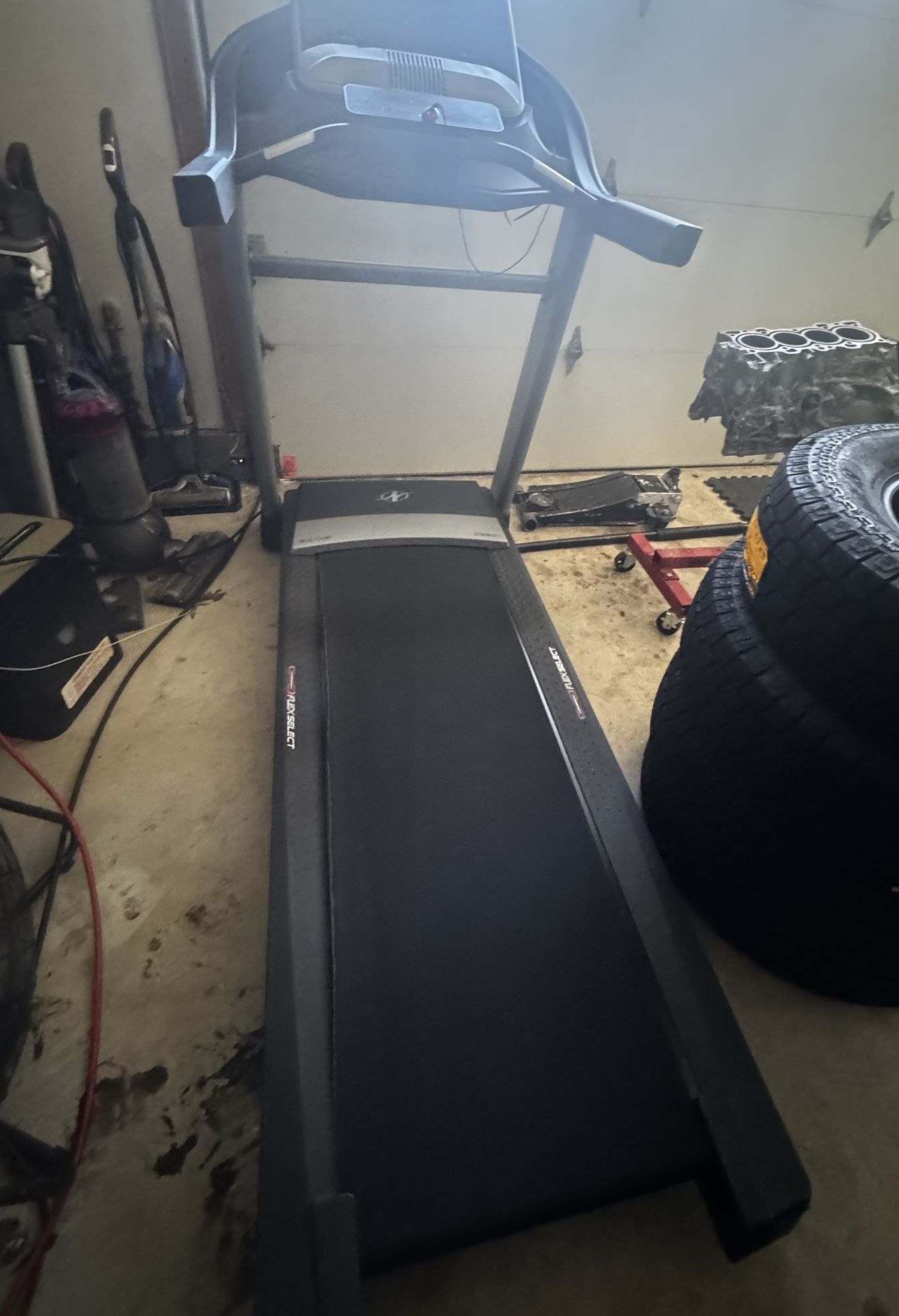 Nordic track Treadmill