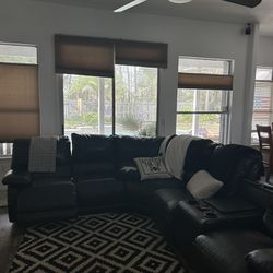 FREE SECTIONAL