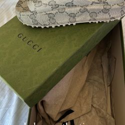 Gucci Slides Size 8