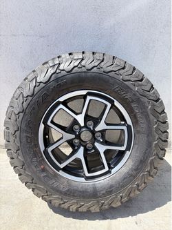 1spare new rims&tire Jeep Rubicon BF Goodrich 285/70/17