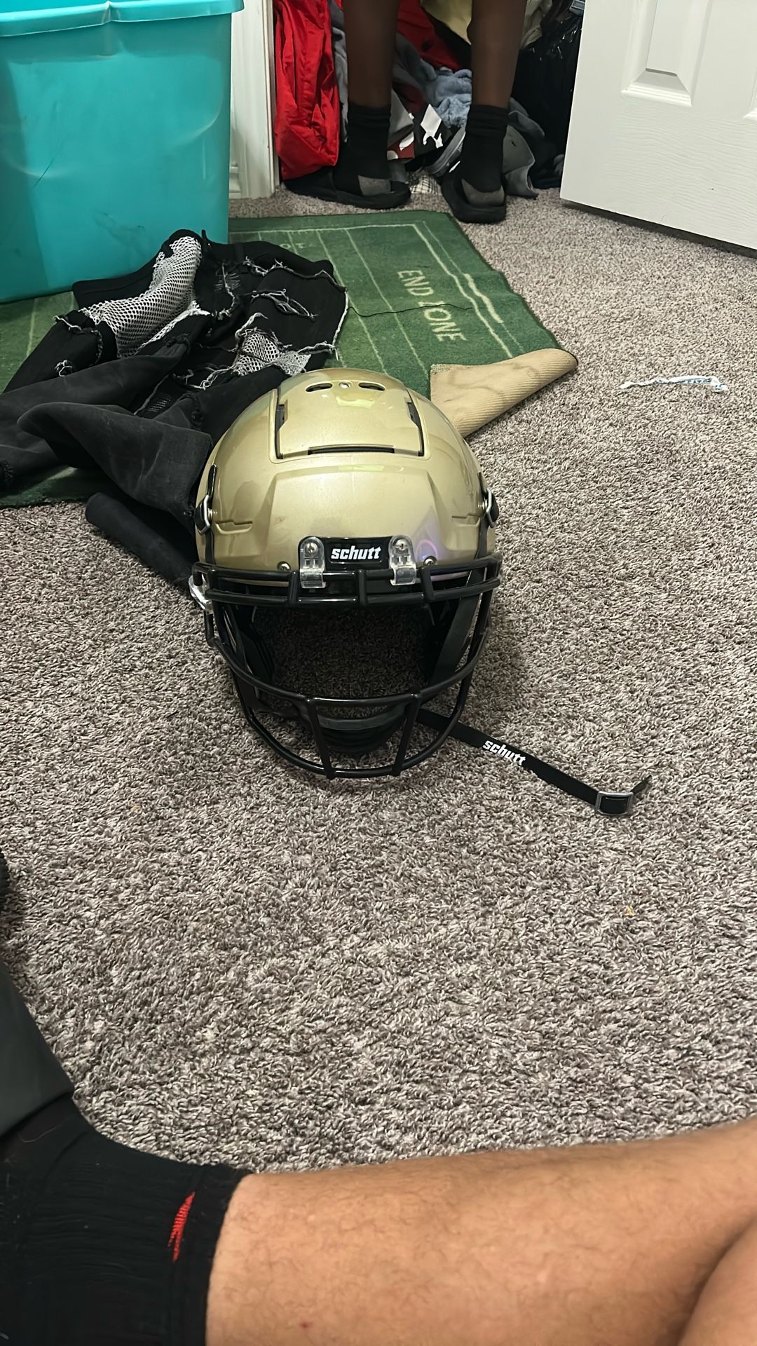 XL Gold Schutt F7 2.0