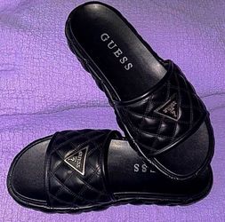Size 10 Women's Guess Slide Sandals