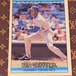 Vintage Ken Griffey Jr 1992 Donruss Baseball Card #165