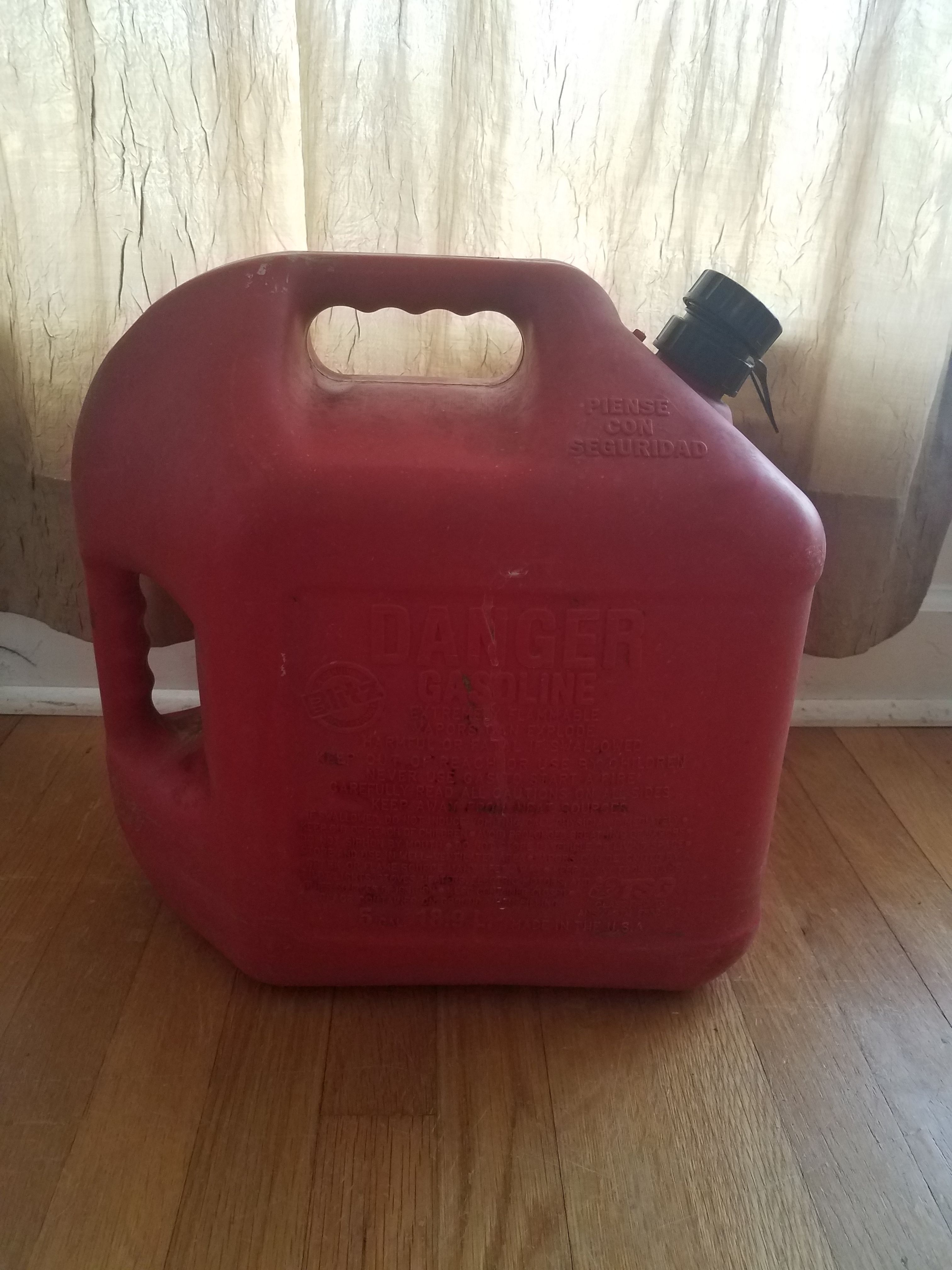 USED GAS CONTAINER