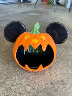 Mickey Mouse pumpkin candy dish