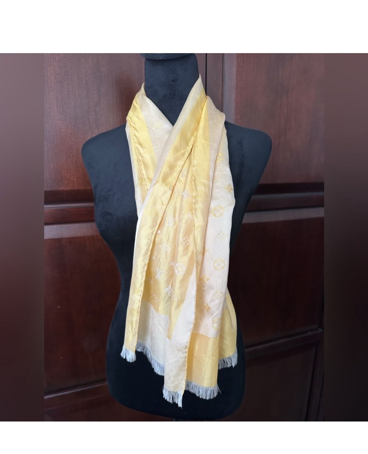 Louis Vuitton Scarf