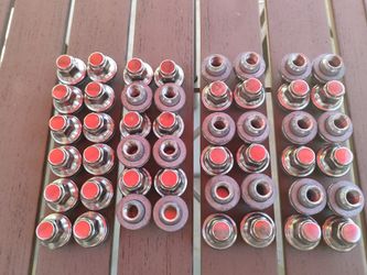 OEM Toyota Tundra Lug Nuts