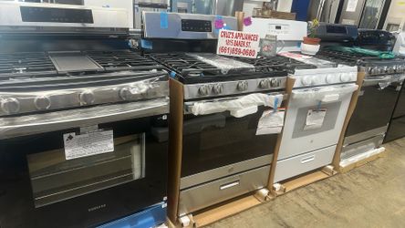 GE Gas Range 30 In