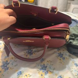 Hand bag burgundy