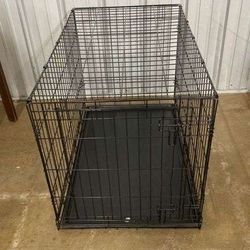 Médium Size Metal Dog crate 