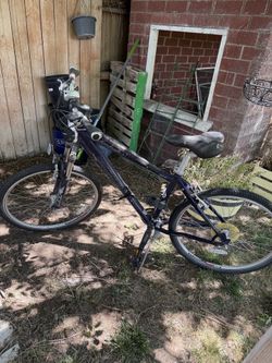 10 speed women’s bicycle
