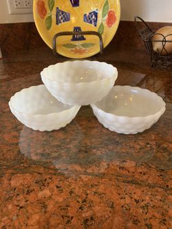 Milk glass bowls