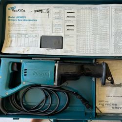 Makita JR300V Sawsall