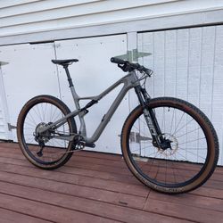 Cannondale Scalpel Full Suspension XC Bike