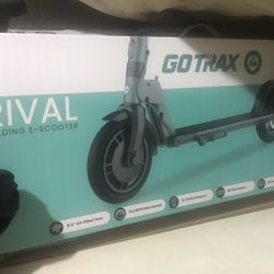 GOTRAX folding Scooter 